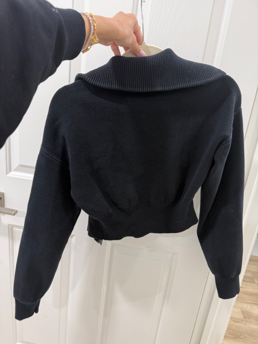 ALO Yoga Scholar Knit Cropped Full Zip Jacket - Women’s - Picture 5 of 5